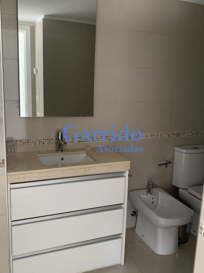 Apartamento ID.3228 - Vendo ,3 dorm con parrillero