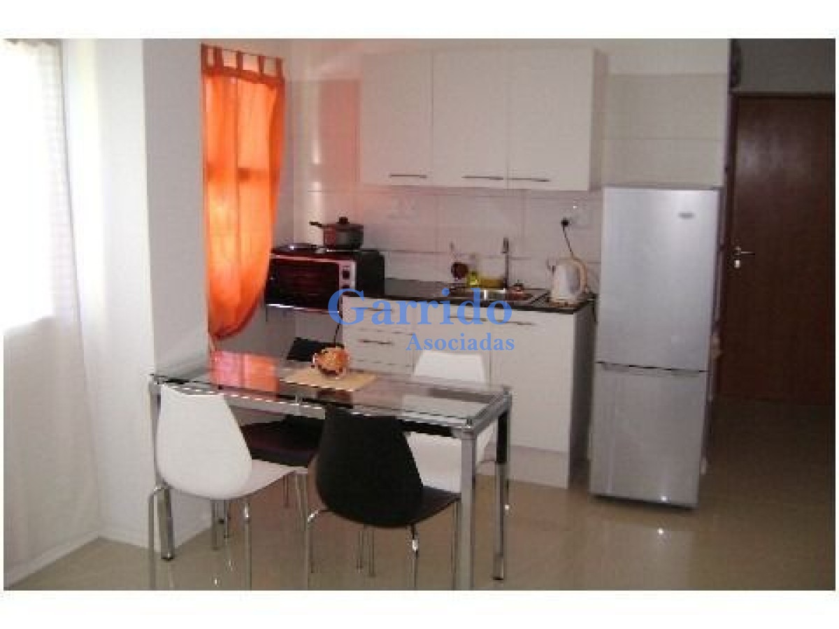 Apartamento ID.3163 - Apto 1 Dorm, Torre Antares, Reciclado, Ref 629