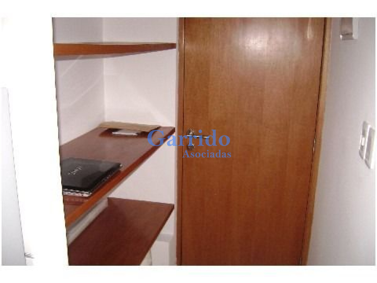 Apartamento ID.3163 - Apto 1 Dorm, Torre Antares, Reciclado, Ref 629