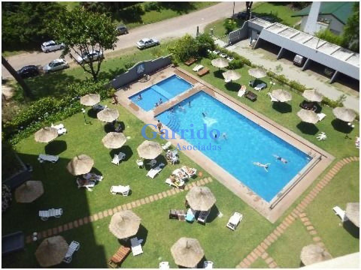 Apartamento ID.3163 - Apto 1 Dorm, Torre Antares, Reciclado, Ref 629