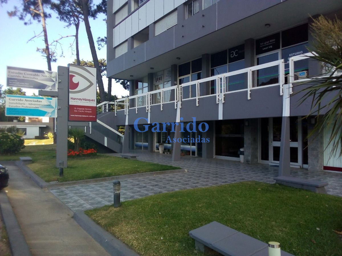 Apartamento ID.3163 - Apto 1 Dorm, Torre Antares, Reciclado, Ref 629
