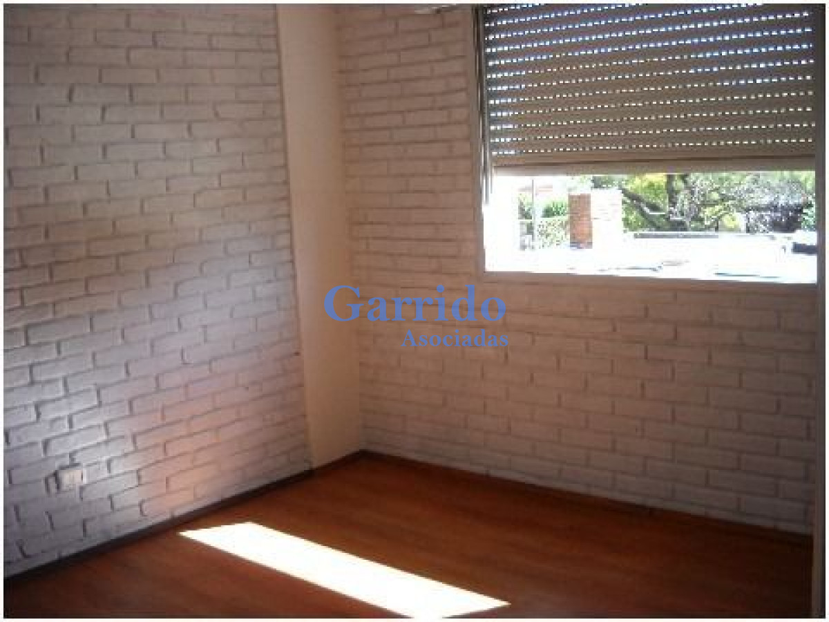 Apartamento ID.3199 - Venta Centro Maldonado 2 Dor - Ref 660