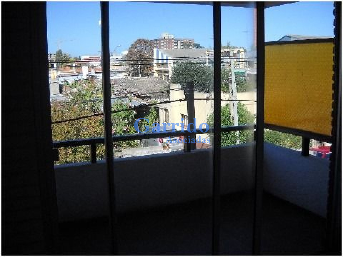 Apartamento ID.3199 - Venta Centro Maldonado 2 Dor - Ref 660