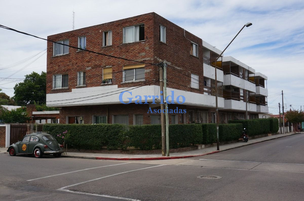 Apartamento ID.3199 - Venta Centro Maldonado 2 Dor - Ref 660