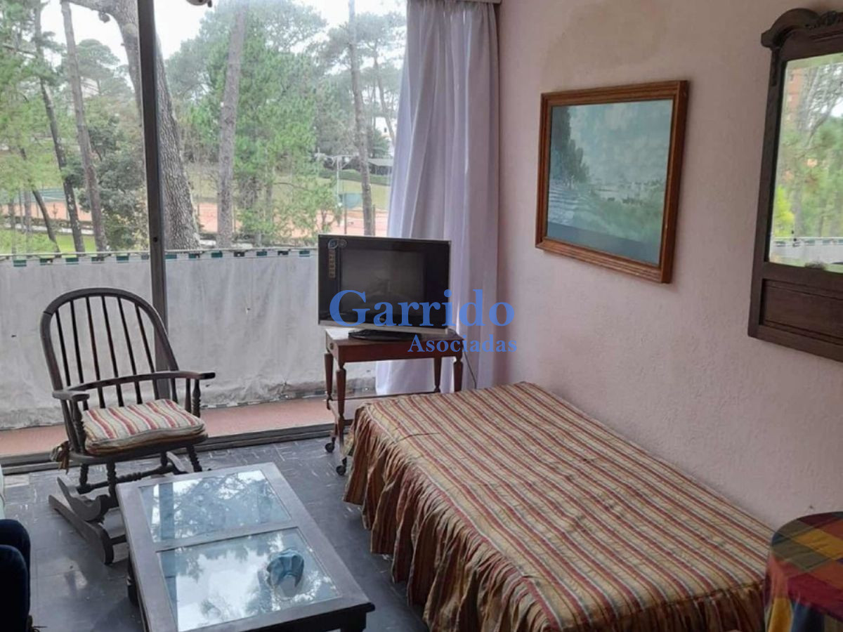 Apartamento ID.3023 - Vendo Duplex! 2 Dorm 1 Baño Ref 1208