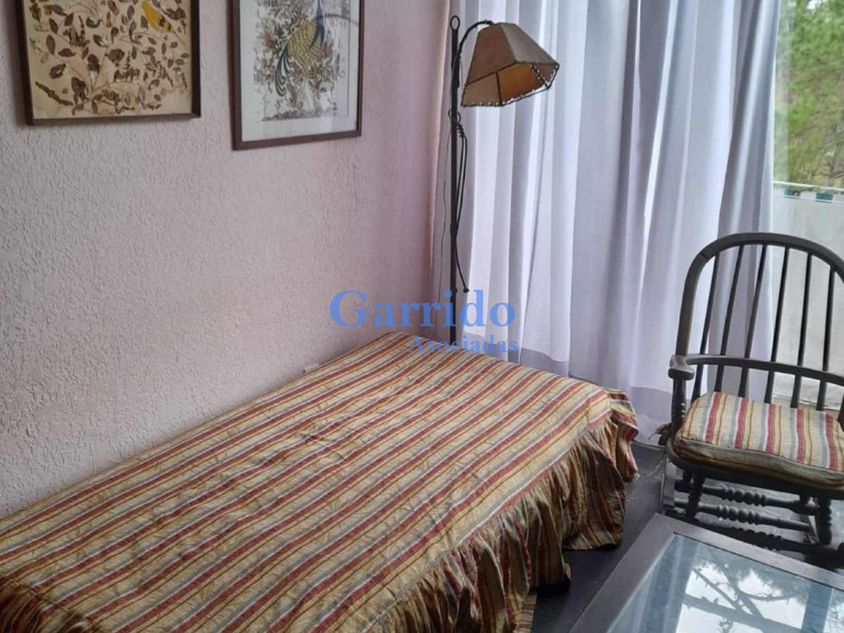 Apartamento ID.3023 - Vendo Duplex! 2 Dorm 1 Baño Ref 1208