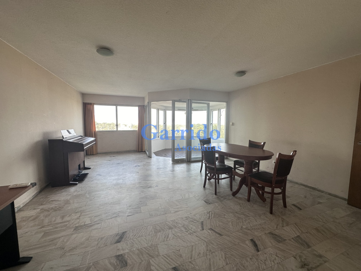 Apartamento ID.3536 - Oportunidad, reciclado !!!! 3 dormitorios ,  bajo de precio!!!!!