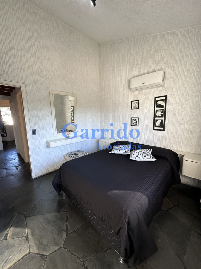 Apartamento ID.3563 - Vendo apto con parrillero