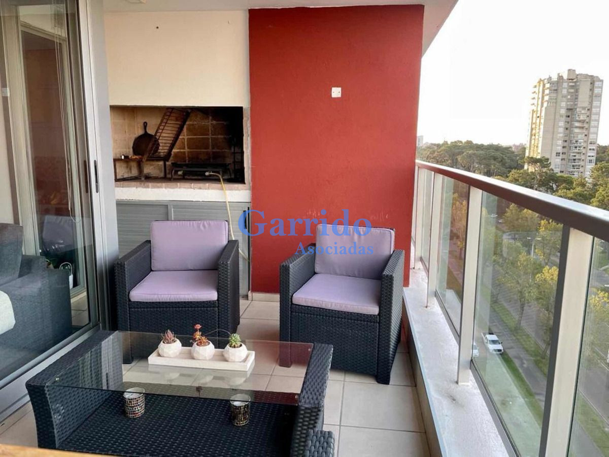 Apartamento ID.3028 - Vendo Apto 2 Dorm, Terraza Con Parrillero Ref 1520