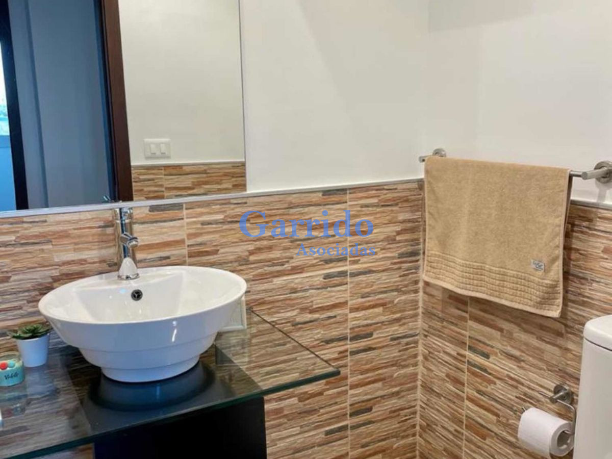 Apartamento ID.3028 - Vendo Apto 2 Dorm, Terraza Con Parrillero Ref 1520