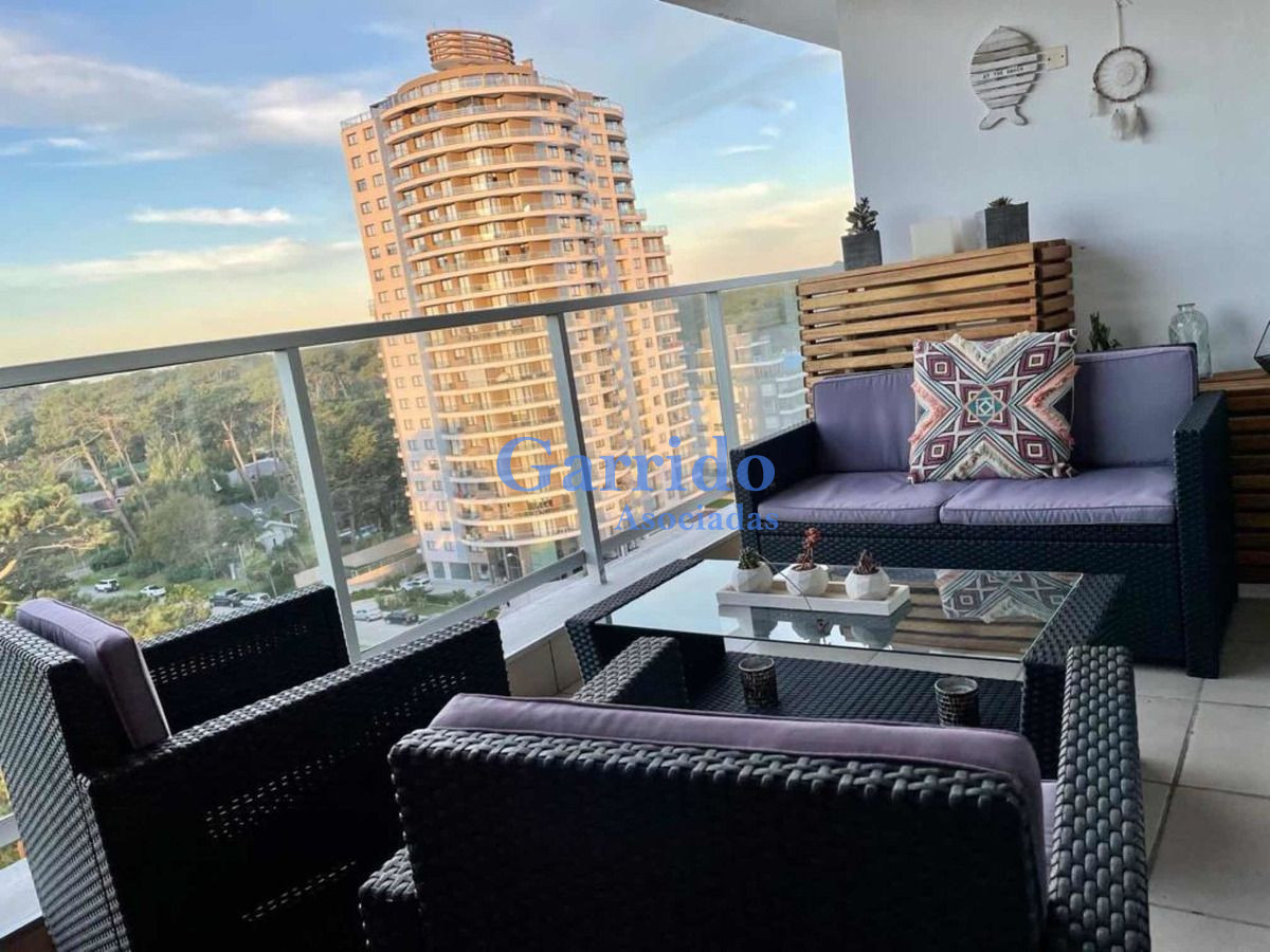 Apartamento ID.3028 - Vendo Apto 2 Dorm, Terraza Con Parrillero Ref 1520