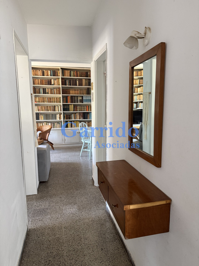 Apartamento ID.3711 - Vendo departamento 2 dormitorios excelente ubicación. 