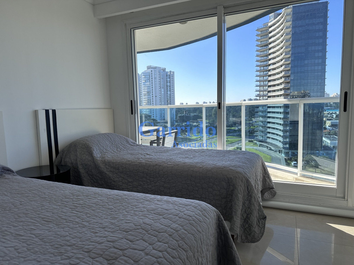 Apartamento ID.3590 - 3 dormitorios Mansa 