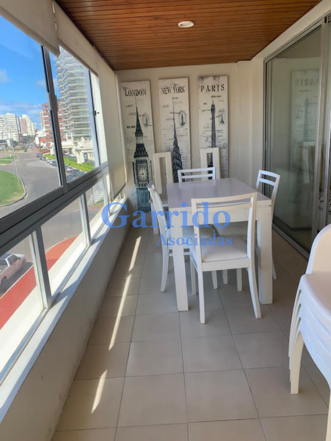 Apartamento ID.1483 - Primera  línea al mar