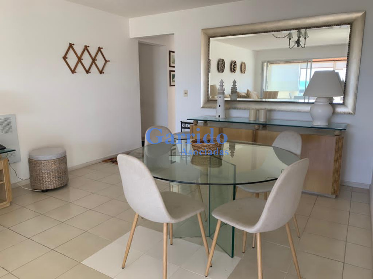 Apartamento ID.1483 - Primera  línea al mar