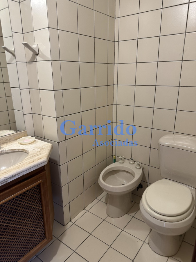 Apartamento ID.3396 - Vendo apto primeras paradas. Dos dormiotiorios