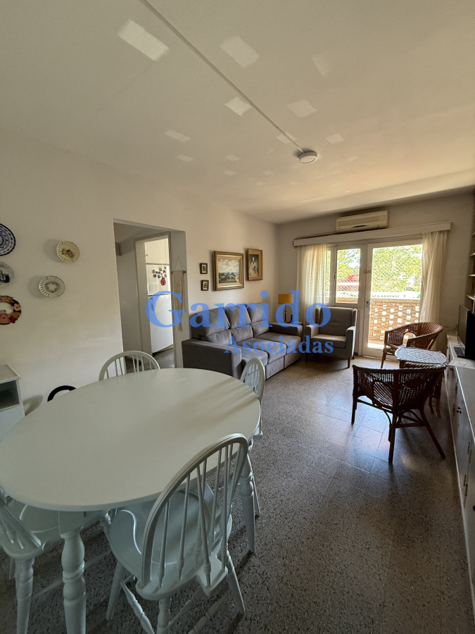 Apartamento ID.3711 - Vendo departamento 2 dormitorios excelente ubicación. 