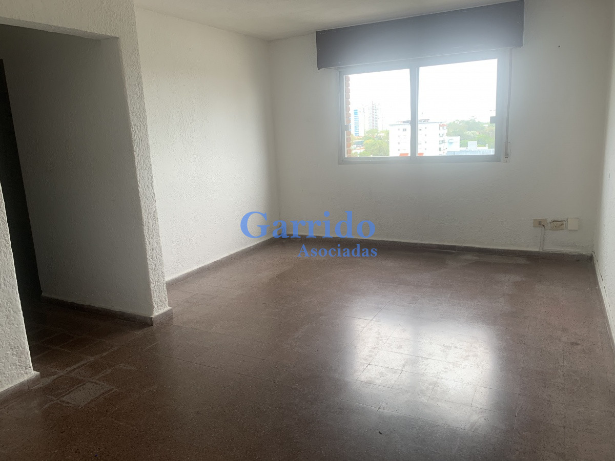 Apartamento ID.669 - Alquilo anual apartamento en Maldonado 