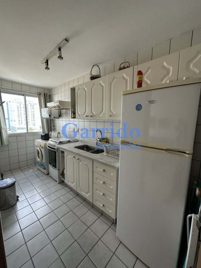 Apartamento ID.3396 - Vendo apto primeras paradas. Dos dormiotiorios