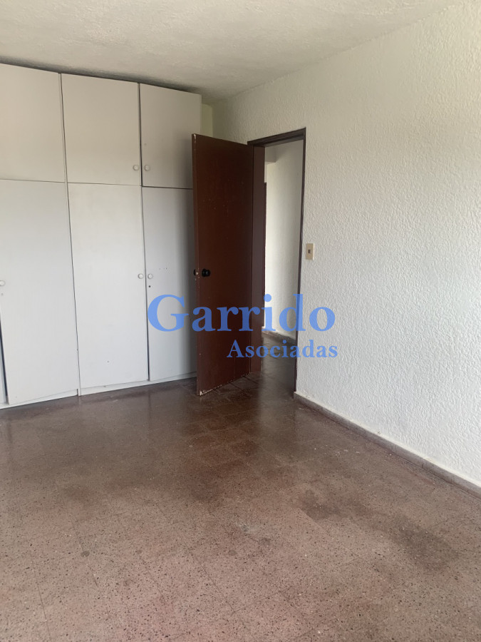 Apartamento ID.669 - Alquilo anual apartamento en Maldonado 