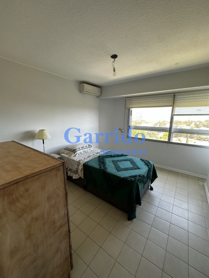 Apartamento ID.3444 - Alquiler 2 dormitorios , Roosevelt