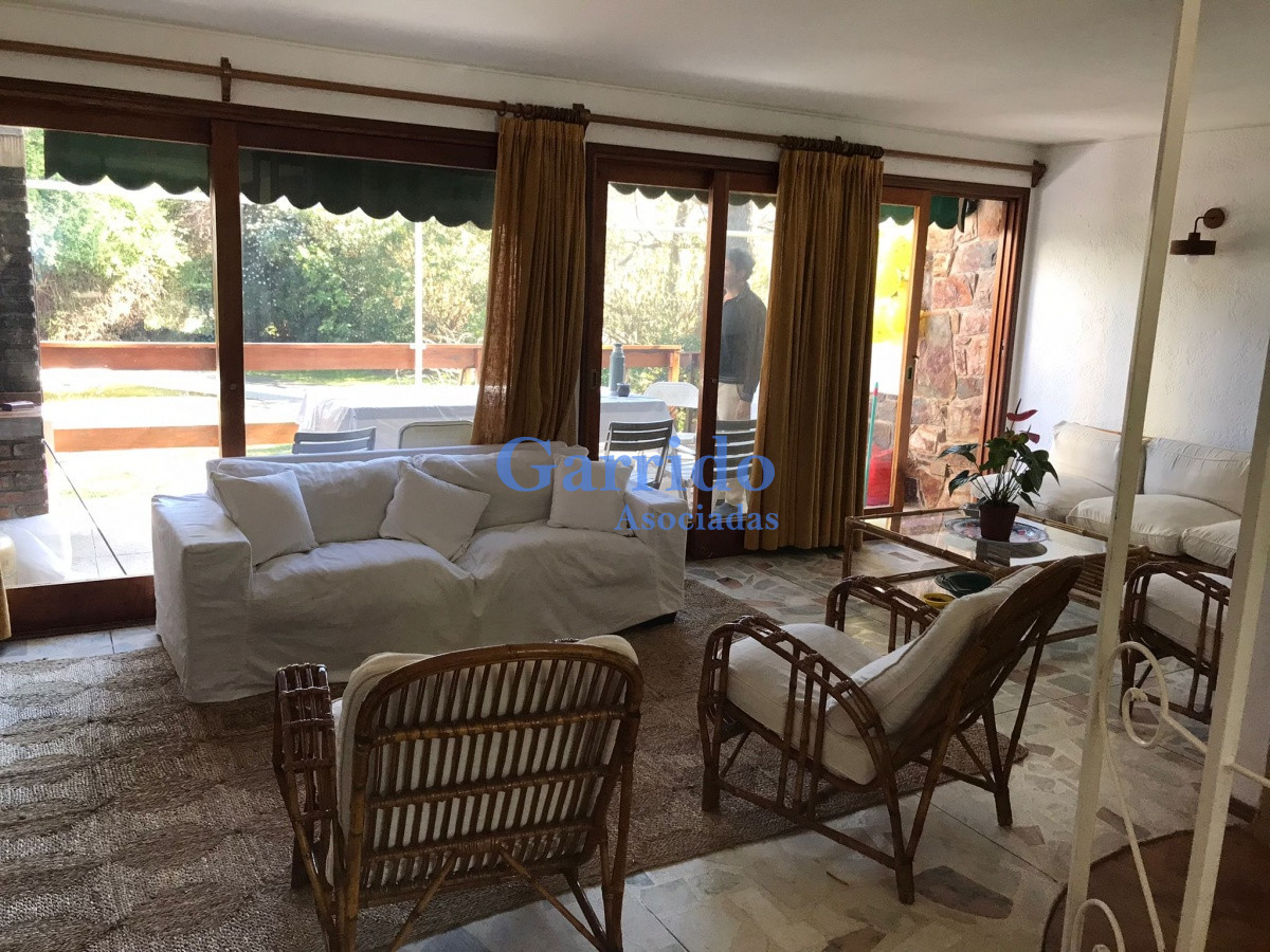 Apartamento ID.3325 - Alquilo Enero Duplex A