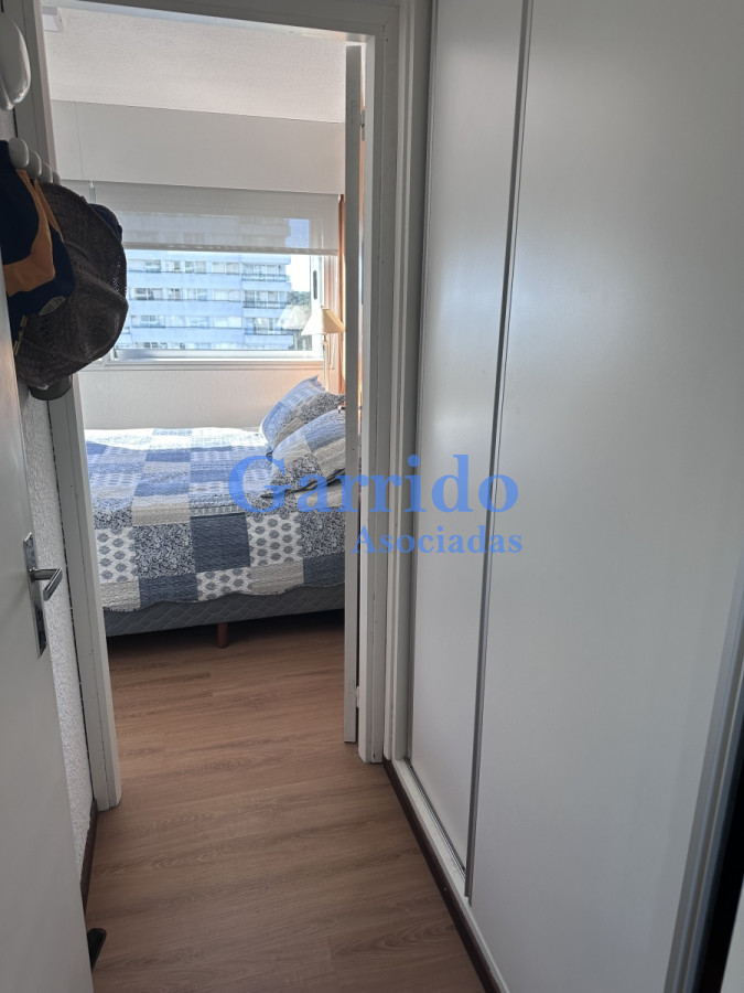 Apartamento ID.3266 - Alquilo Anual 3 dormitorios