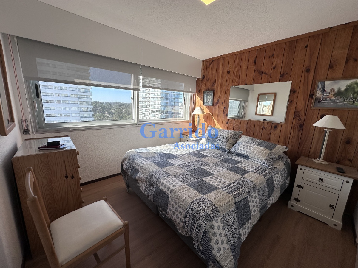 Apartamento ID.3266 - Alquilo Anual 3 dormitorios