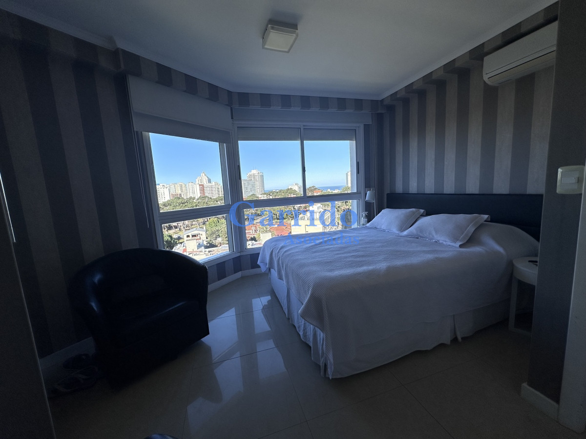 Apartamento ID.3590 - 3 dormitorios Mansa 