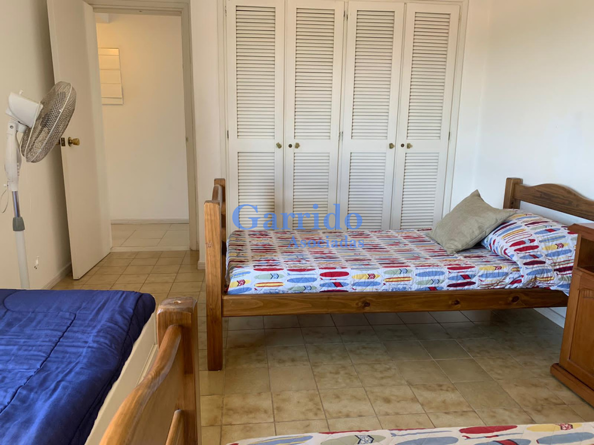 Apartamento ID.1483 - Primera  línea al mar