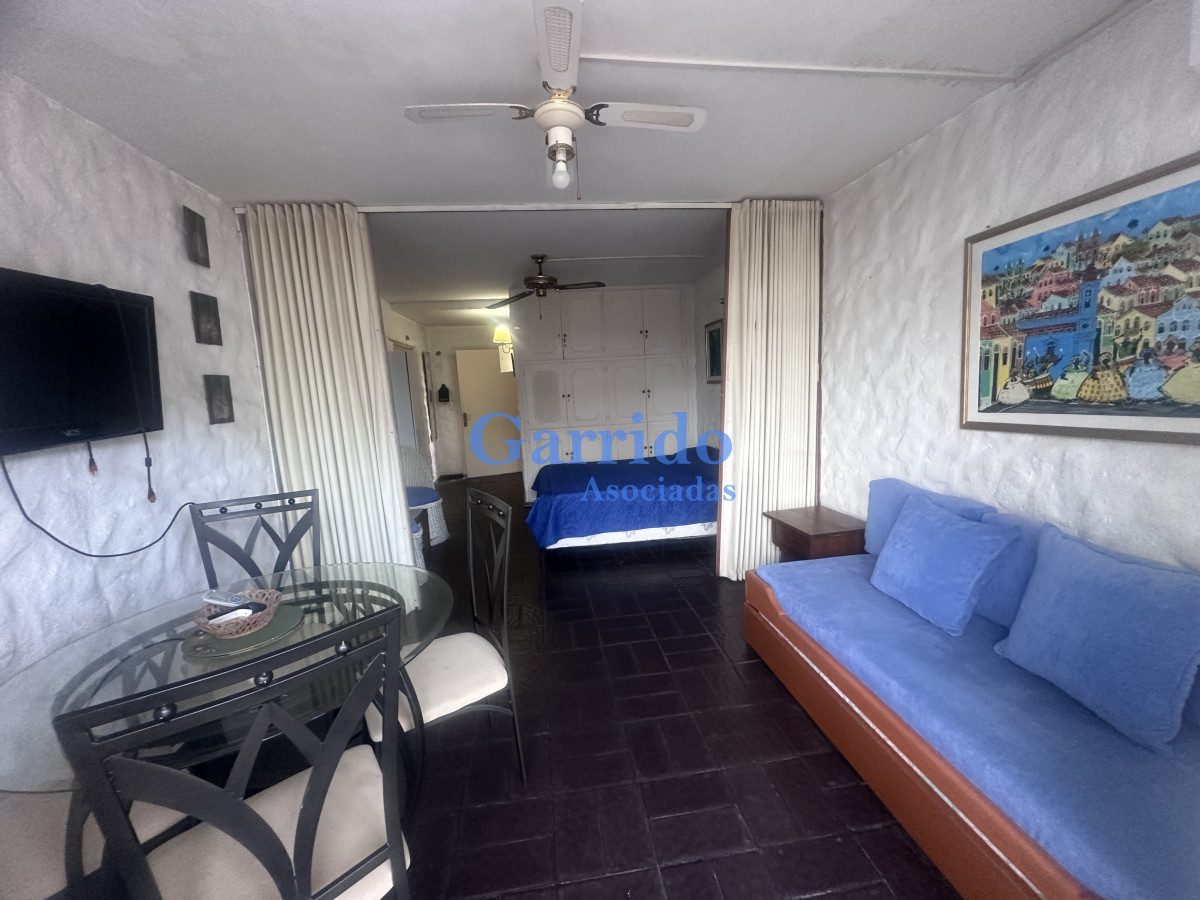 Apartamento ID.3309 - Alquilo  Mono ambiente 