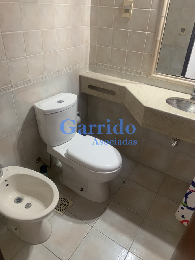 Apartamento ID.669 - Alquilo anual apartamento en Maldonado 