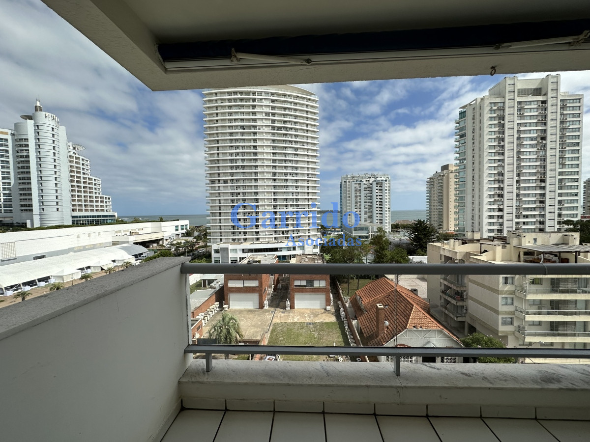 Apartamento ID.3396 - Vendo apto primeras paradas. Dos dormiotiorios