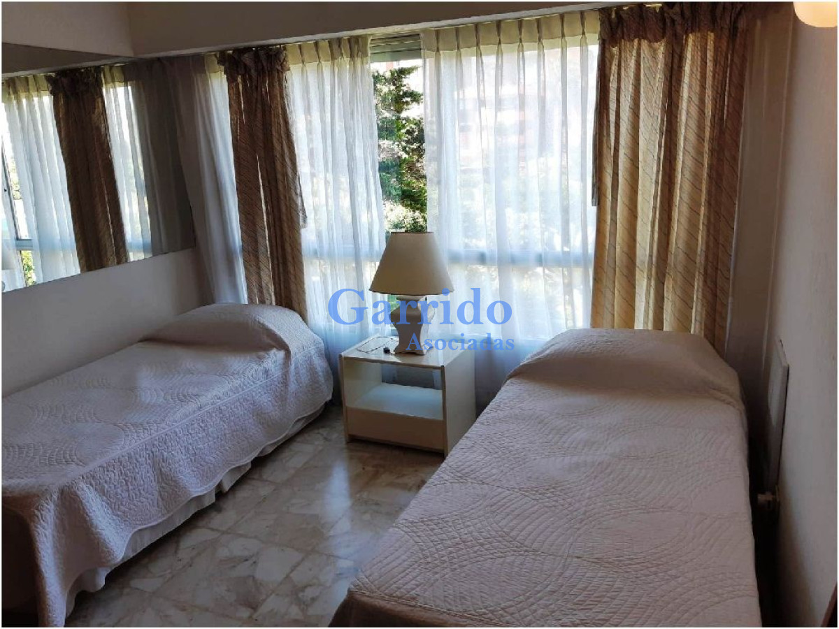 Apartamento ID.1301 - Apartamento en Punta del Este, Mansa