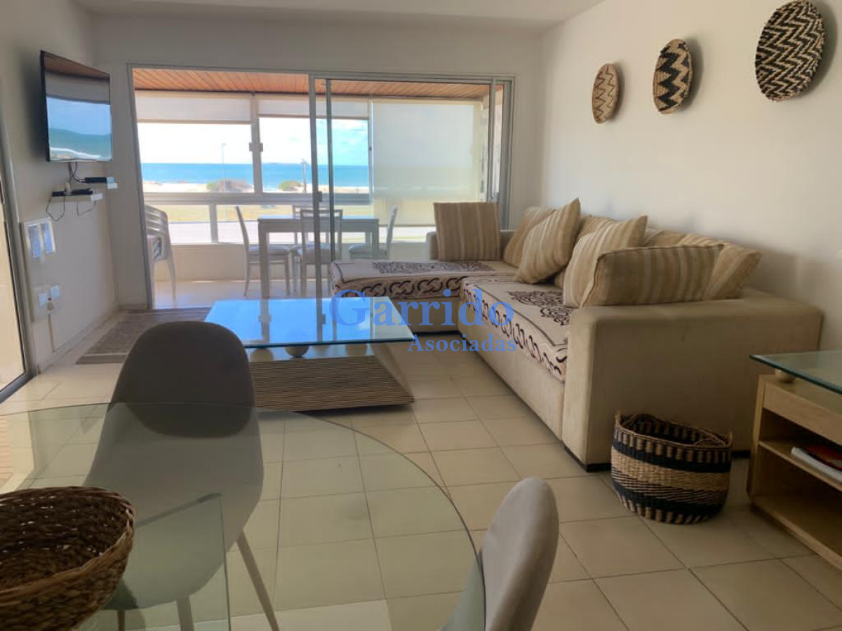 Apartamento ID.1483 - Primera  línea al mar