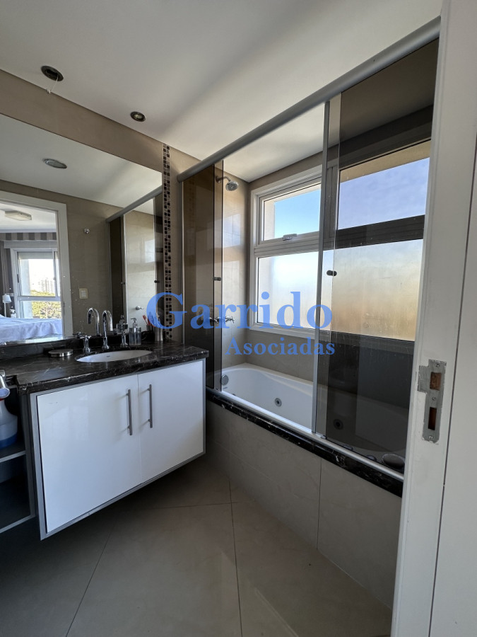 Apartamento ID.3590 - 3 dormitorios Mansa 