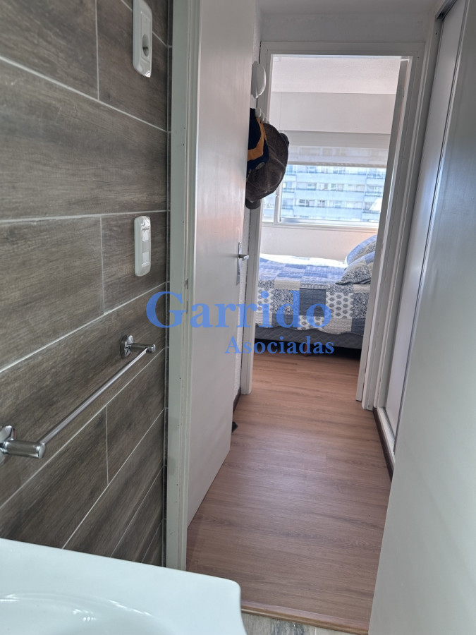 Apartamento ID.3266 - Alquilo Anual 3 dormitorios