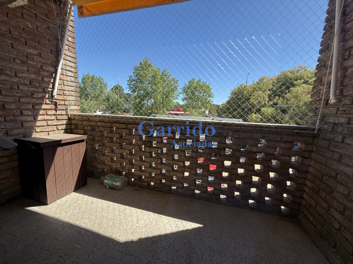 Apartamento ID.3711 - Vendo departamento 2 dormitorios excelente ubicación. 