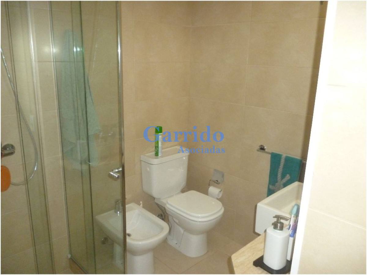 Casa ID.2000 - Alquilo Casa a 150 mtrs del mar de la brava