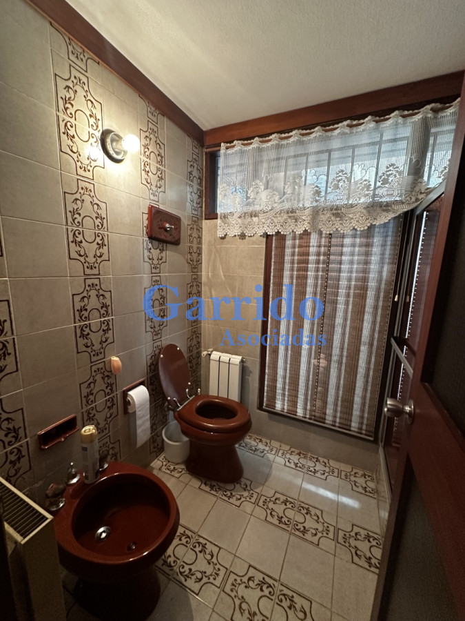 Casa ID.3519 - Chalet de categoria en Venta 