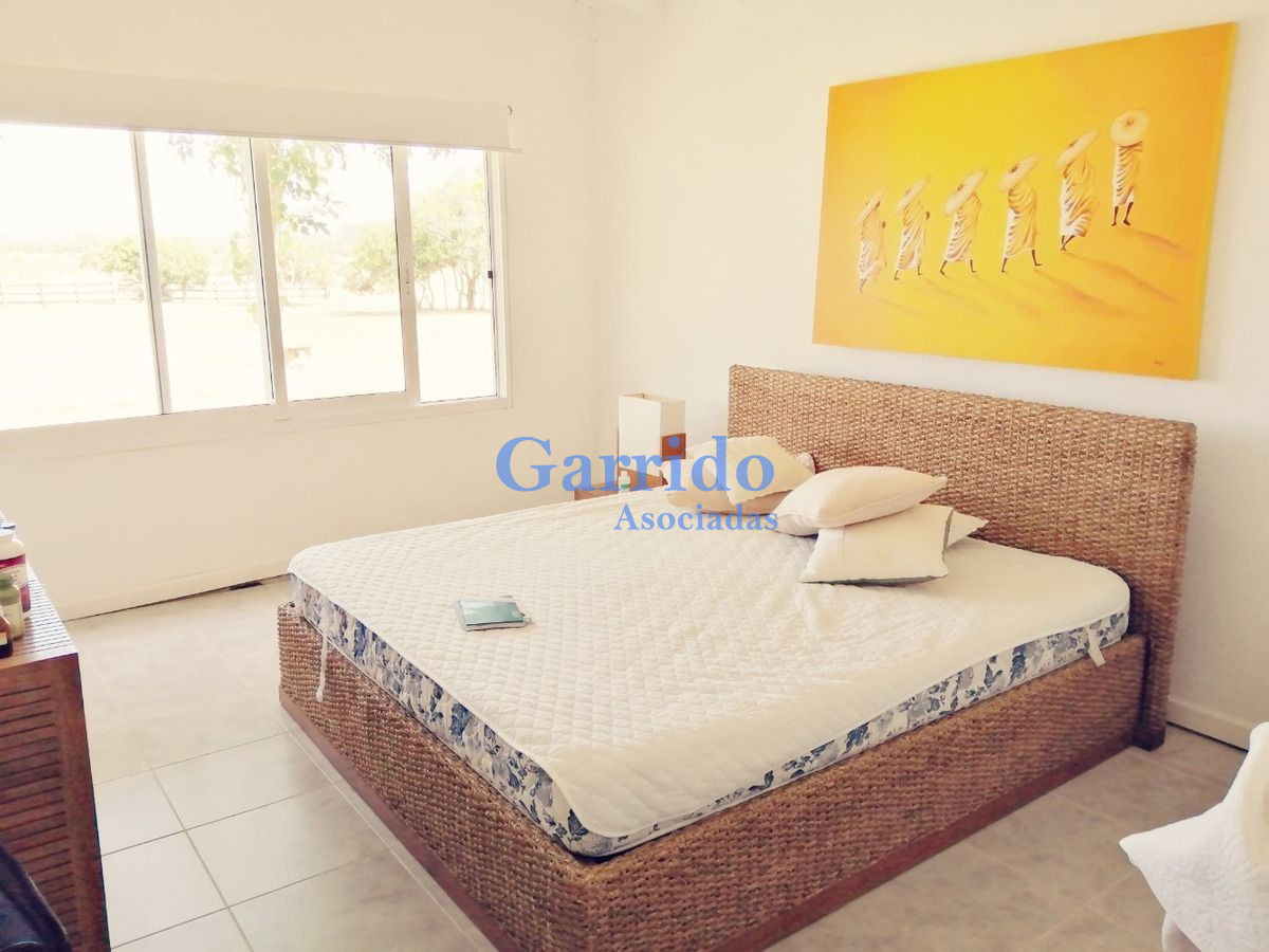 Casa ID.3105 - Chacra Turística A 10 Min De La Barra 4 Dor 5 Baños, Ref 31