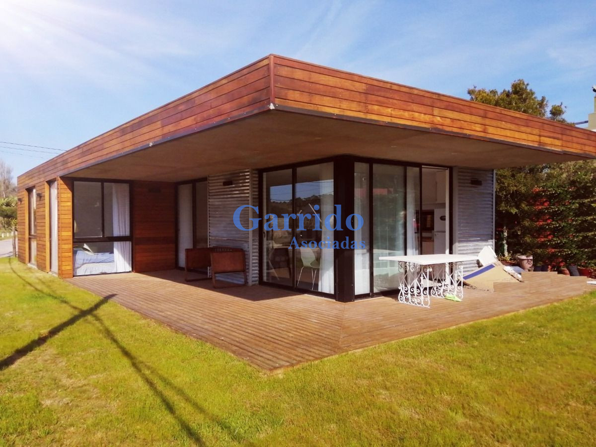 Casa ID.3134 - Casa 2 Dormitorios, La Barra, Nueva A Estrenar, Ref 656