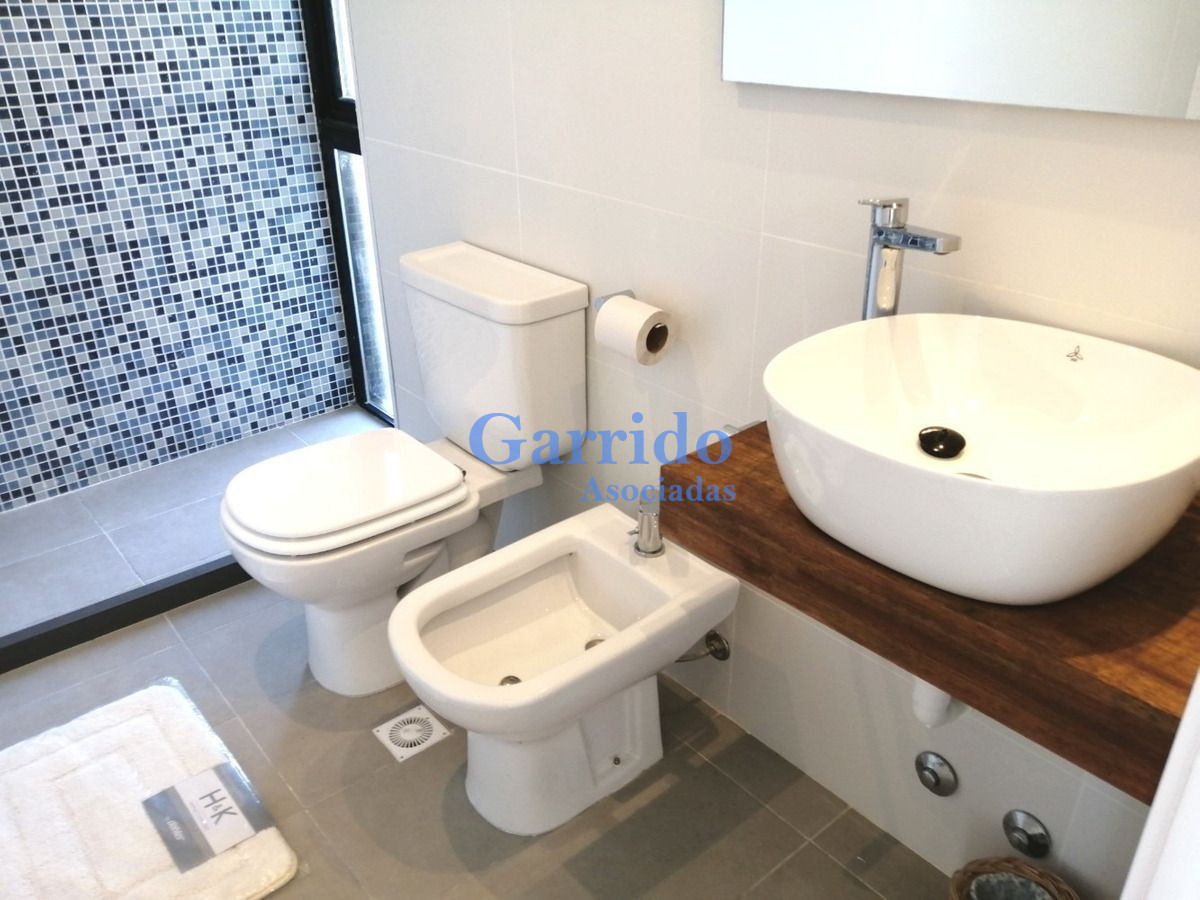Casa ID.3134 - Casa 2 Dormitorios, La Barra, Nueva A Estrenar, Ref 656
