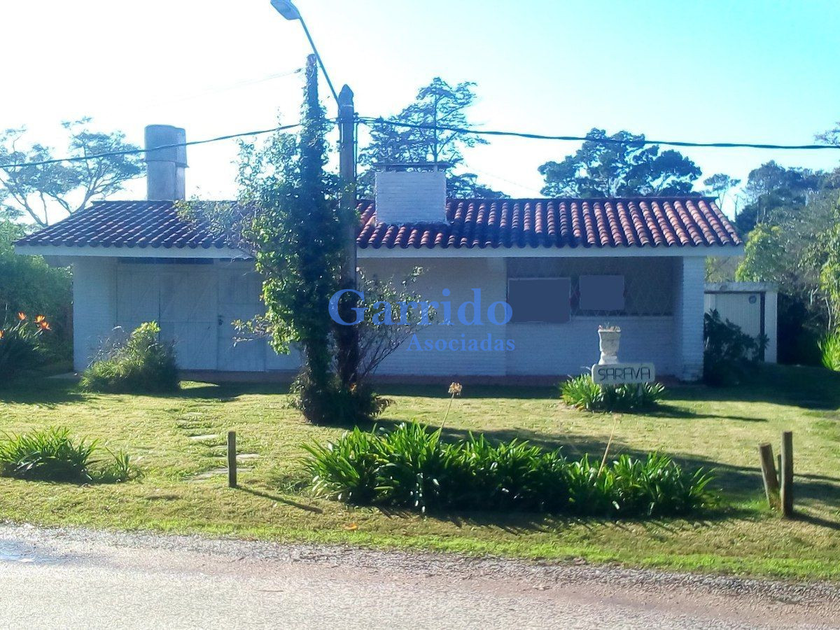 Casa ID.3156 - Casa En Beverly Hills De 2 Dorm, Parrillero Y Garaje Ref 586