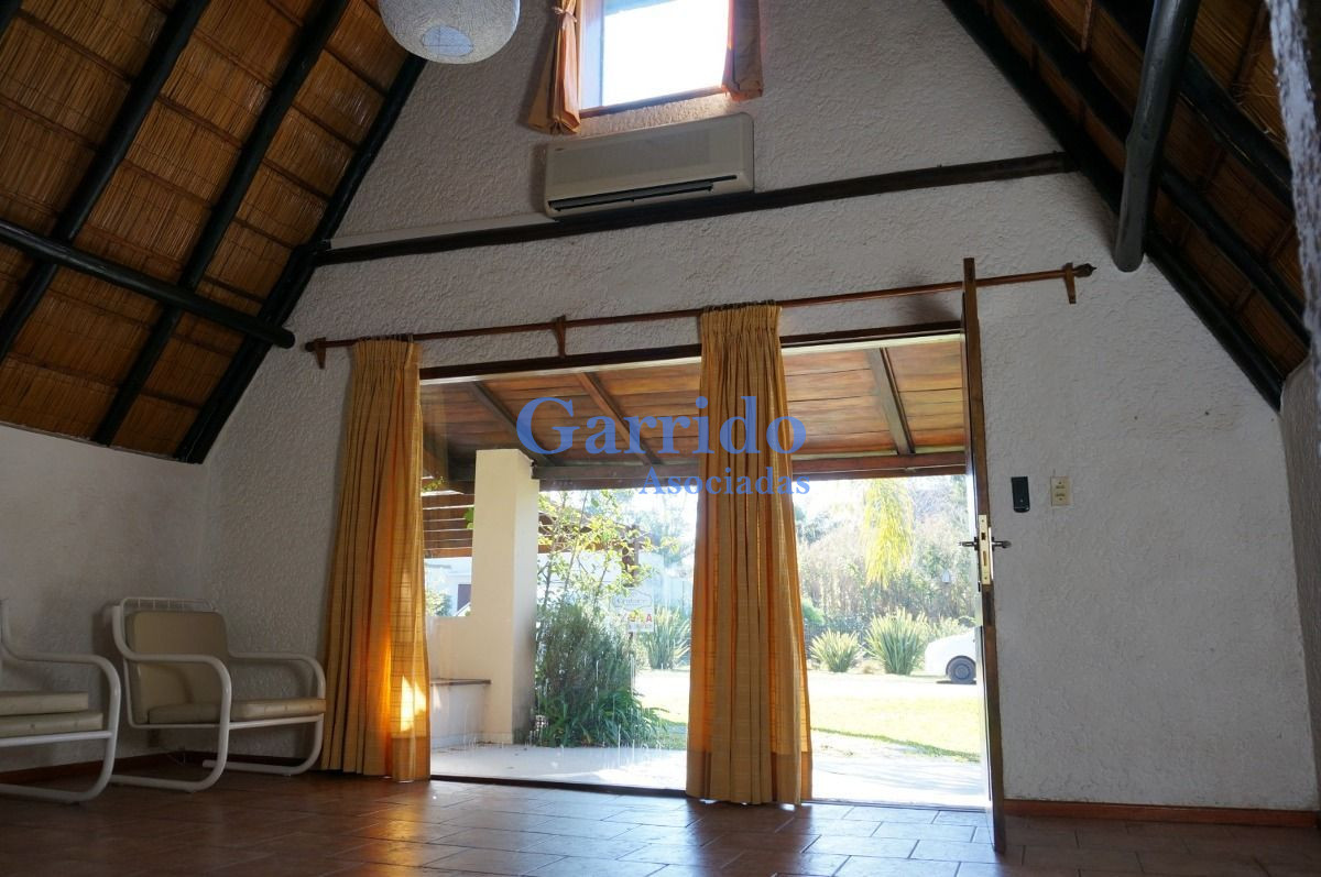 Casa ID.3161 - Venta, Chalet En Cantegrill 3 Dor, 2 B, Piscina, Ref 74