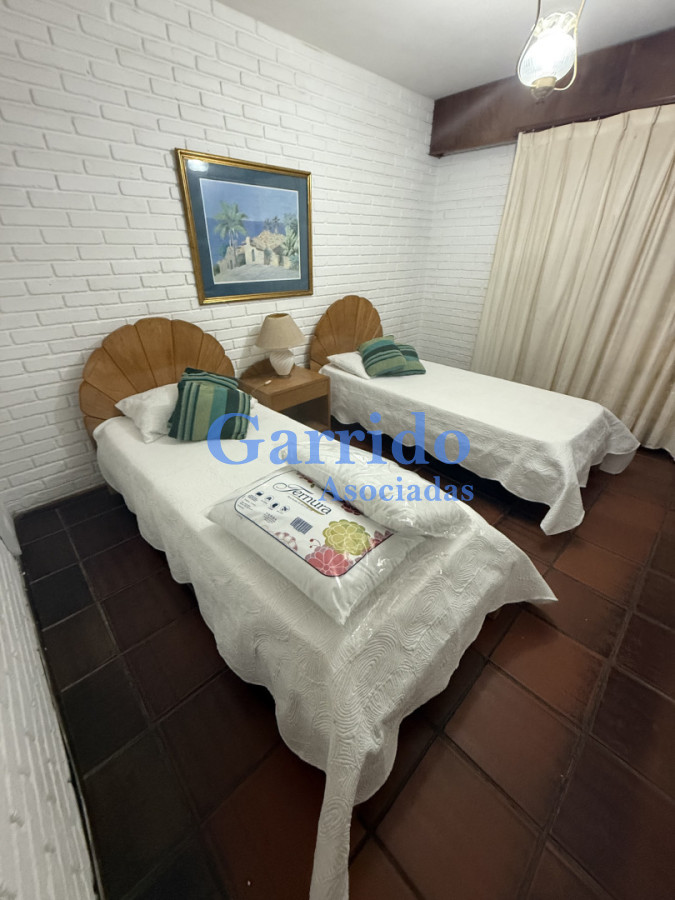 Casa ID.1537 - Alquilo Anual y temporada ,chalet , PDA 10 , 4 dorm en suite