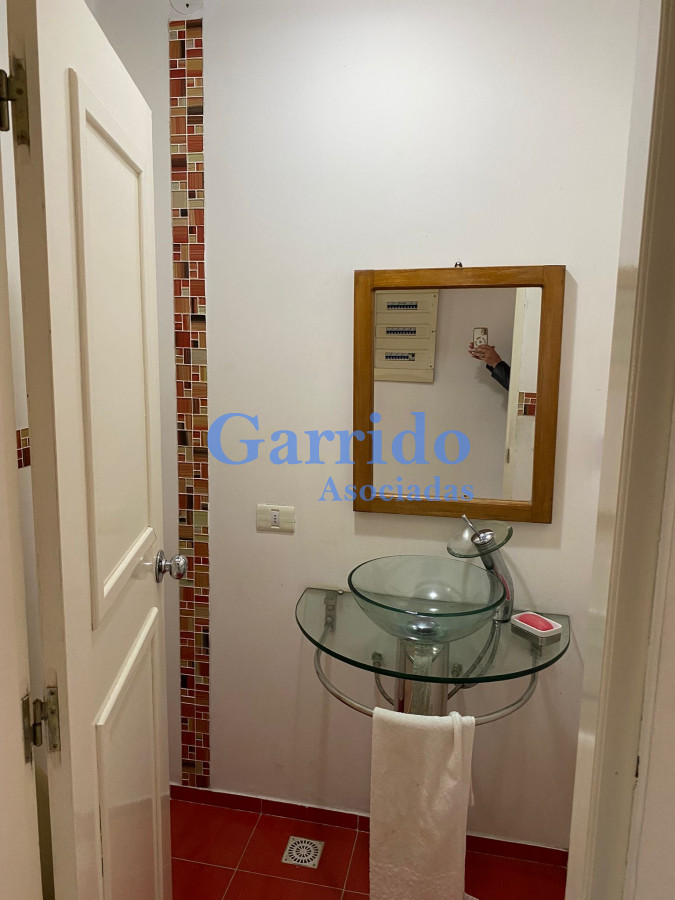 Casa ID.3537 - Casa a la Venta 