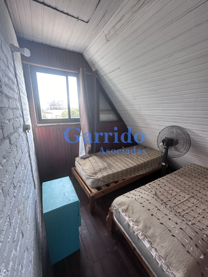 Casa ID.3607 - Vendo y Complejo cabañas en punta del diablo