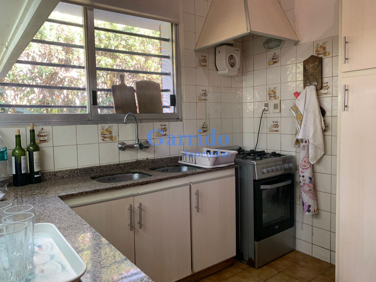 Casa ID.1742 - Vendo a mtrs del mar