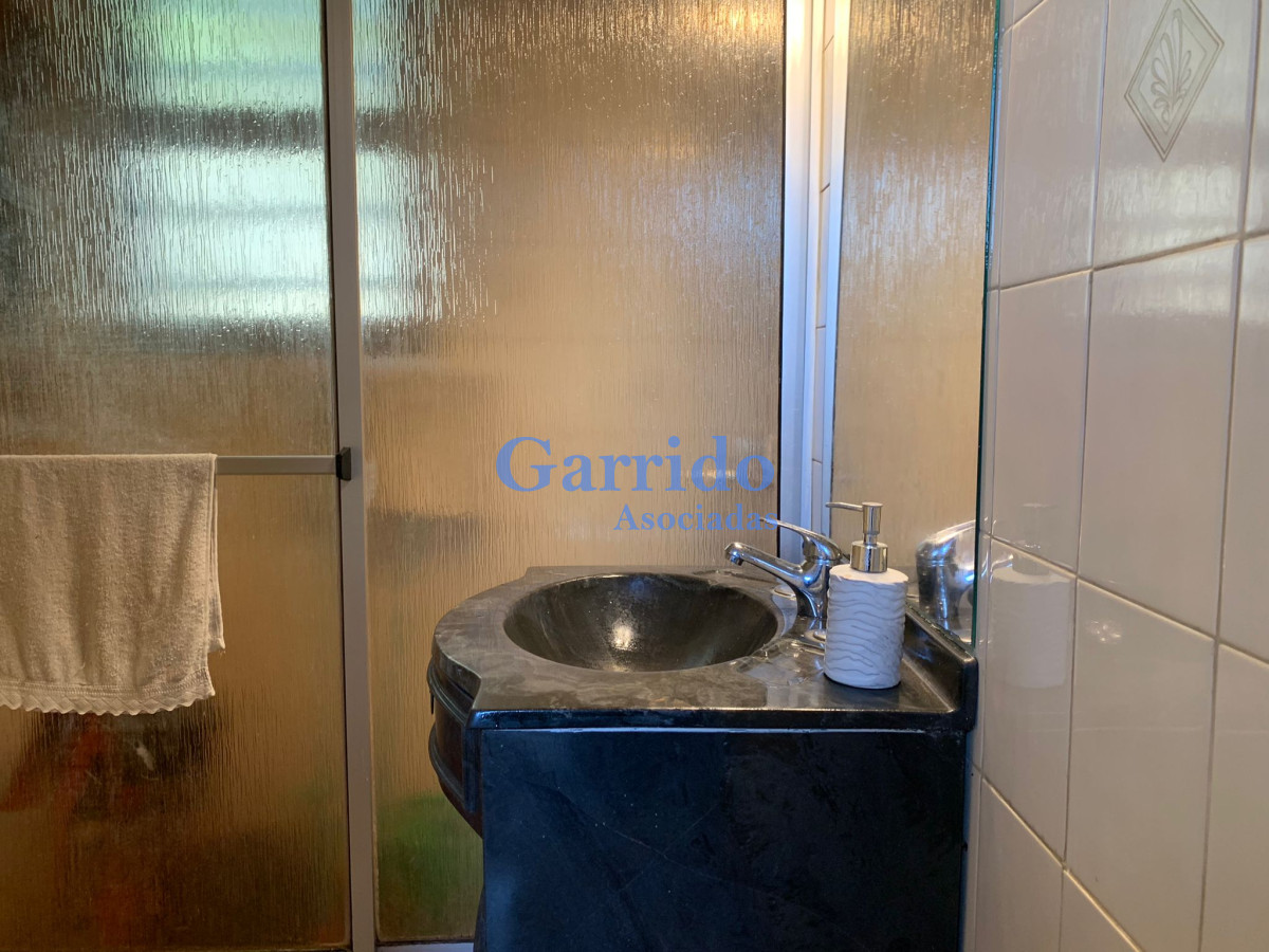 Casa ID.1742 - Vendo a mtrs del mar